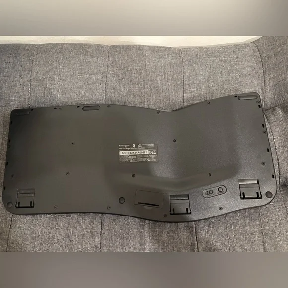 Brand New Kensington Pro Fit Ergonomic Black Wireless Keyboard - Picture 5 of 5